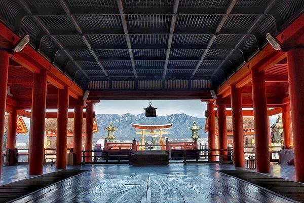 厳島神社ロケに行ってきました！